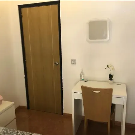 En Piso Compartido En Capital Appartement Málaga